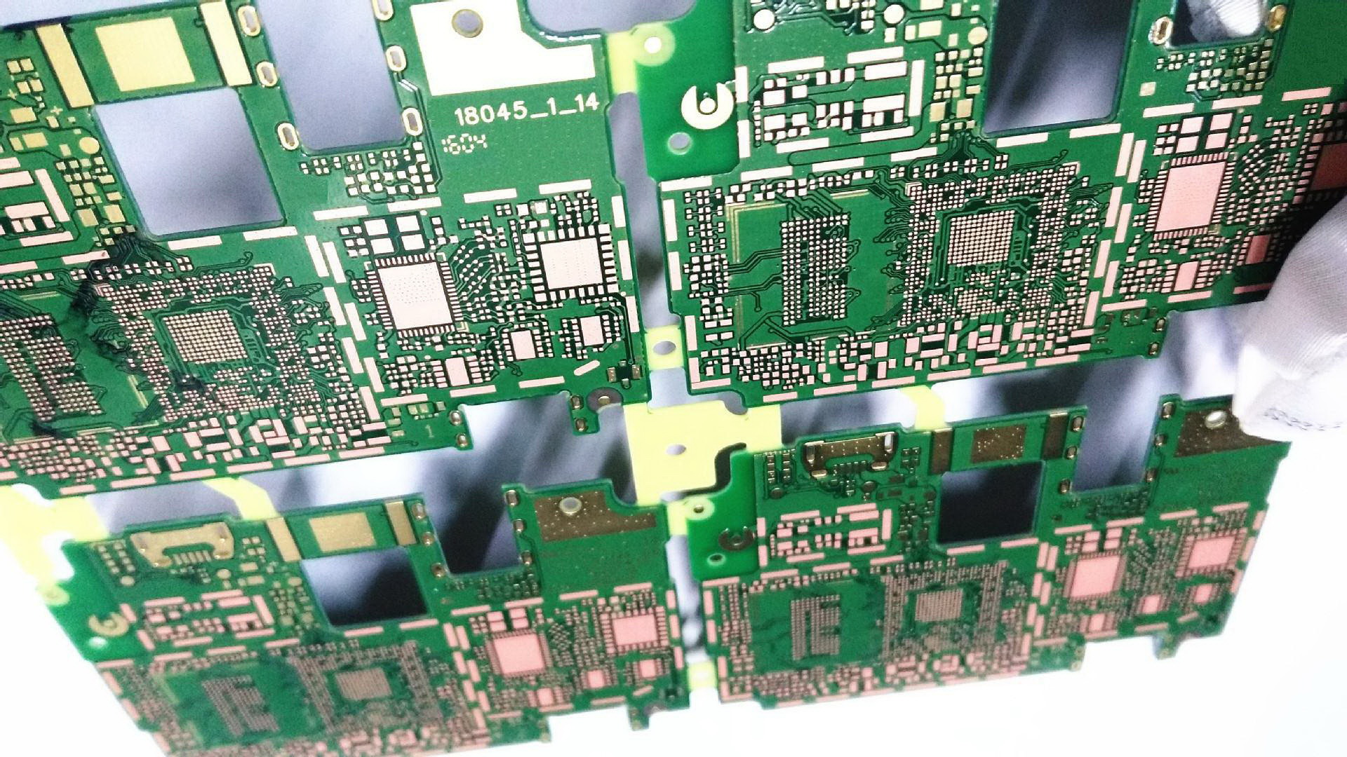 多層次感受PCB板內(nèi)部結(jié)構(gòu)，原來長(zhǎng)這樣！